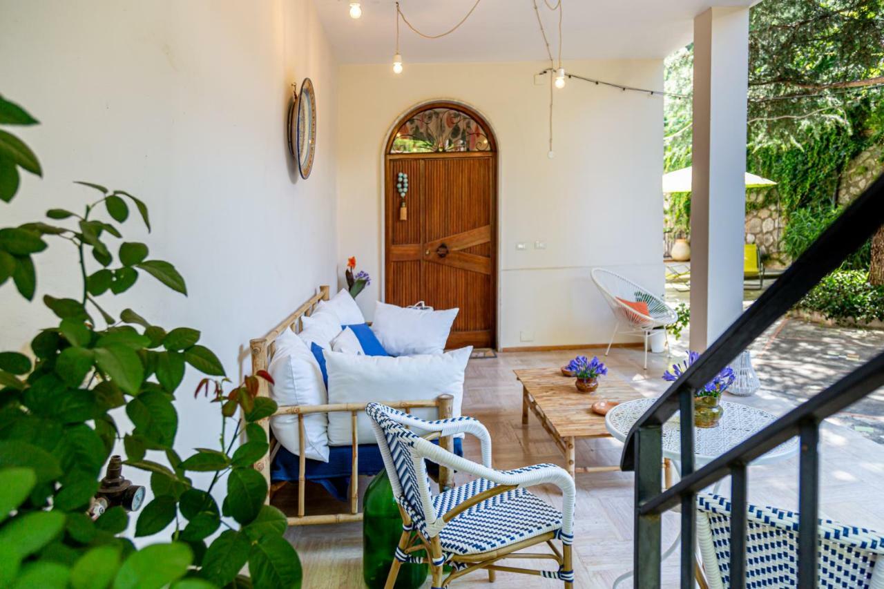 Villa La Quercia Meta Exteriör bild